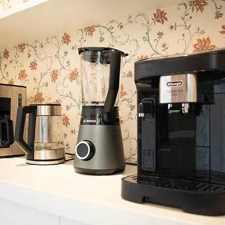 Rosy No1 Boutique Living By The Sea *