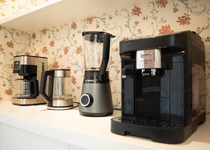 Rosy No1 Boutique Living By The Sea *