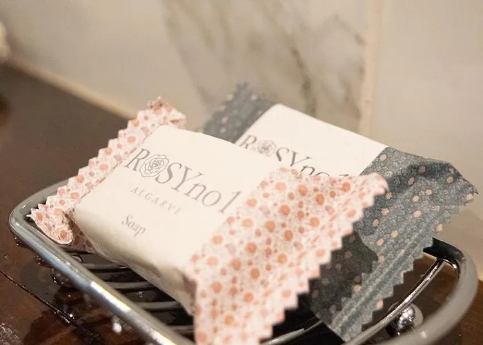 Rosy No1 Boutique Living By The Sea 아파트 *