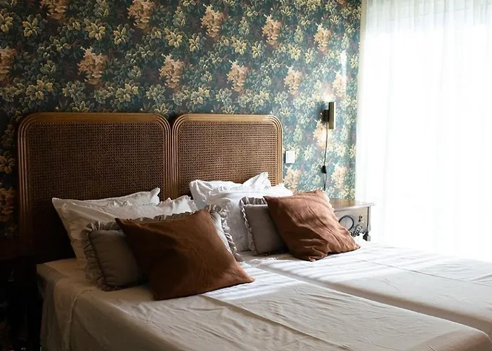 Rosy No1 Boutique Living By The Sea 아파트 Bicas